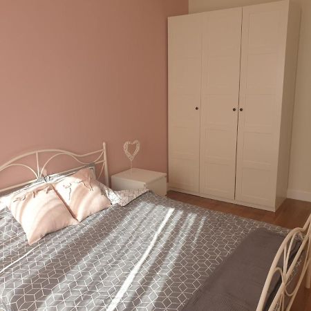 Apartment Mona Belgrado Buitenkant foto